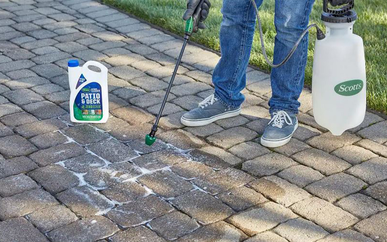 Scotts Outdoor Cleaner Patio and Deck with ZeroScrub Technology