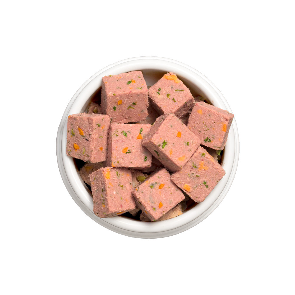 Freshpet Vital Balanced Nutrition GrainFree Chicken, Beef, Salmon