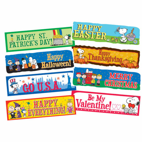 Peanuts® Year of Holidays Mini Bulletin Board Set