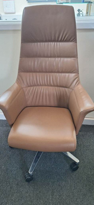 Sitland Italian Office Managers Executive Brown High Back Leather Chair VGC