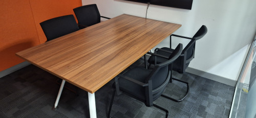 Herman Miller Office Boardroom Meeting Table VGC