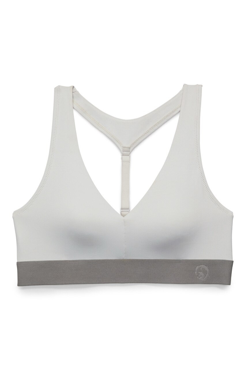 lululemon - All Powered Up Bra 32DD on Designer Wardrobe