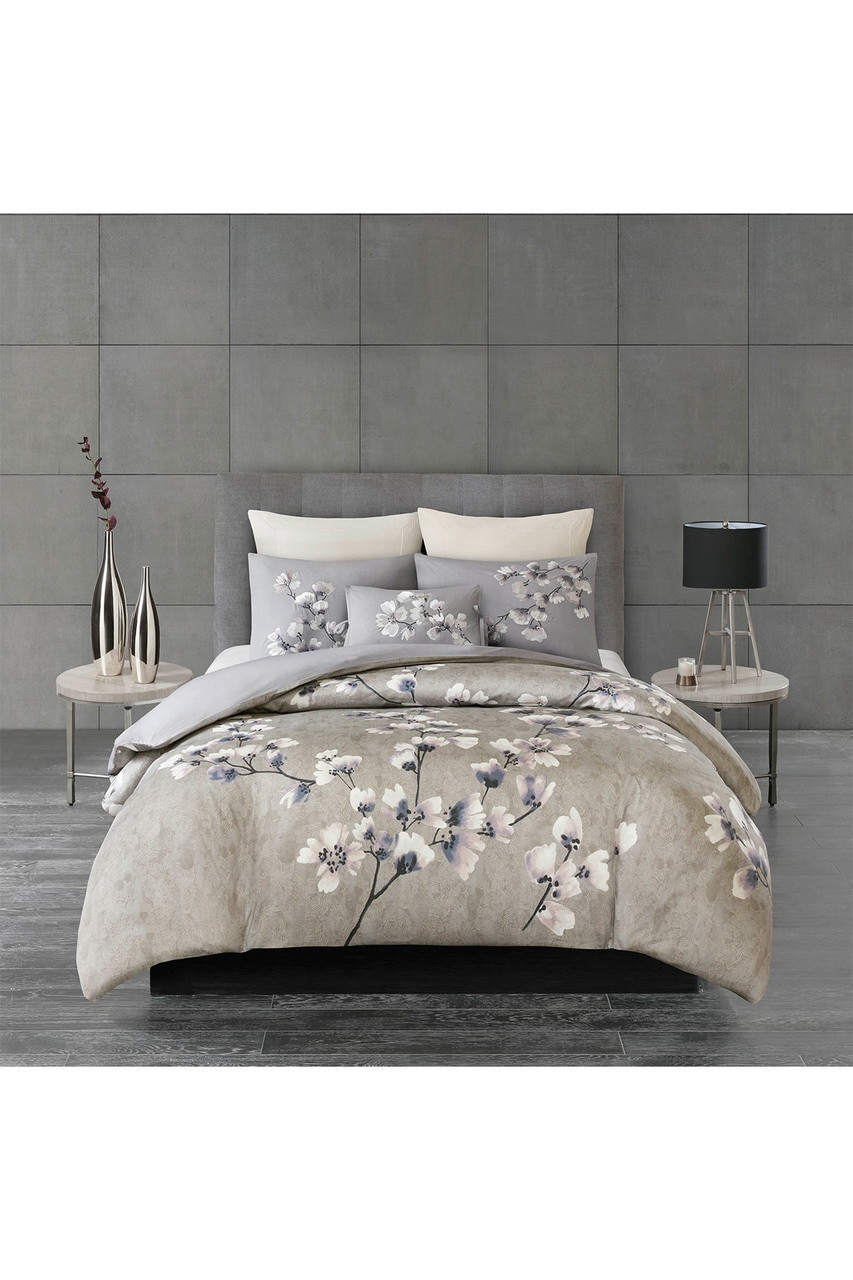 N Natori Sakura Blossom Comforter Set