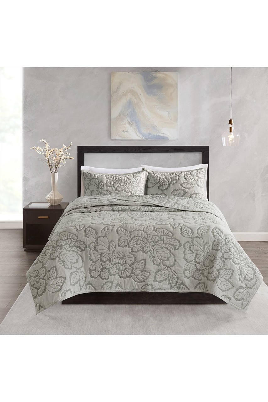 N Natori Kira Quilt Gray Comforter Set
