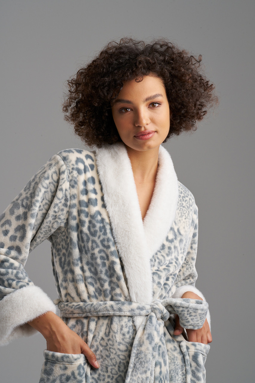 Buy Cashmere Leopard Faux Fur Collar Robe and Robes & Kimonos - Shop Natori  Online