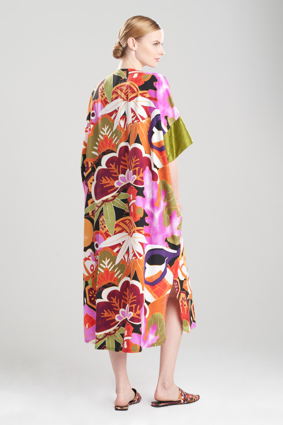 Buy Ikebana Zip Caftan Online | Natori