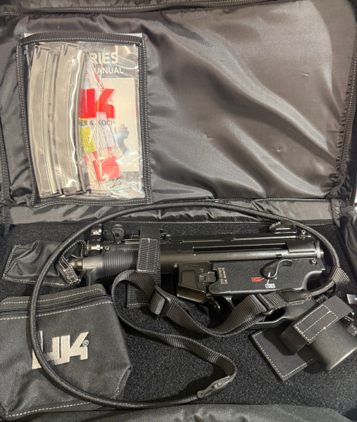 H&K SP5K-PDW 2 30rd mags, sling, case.