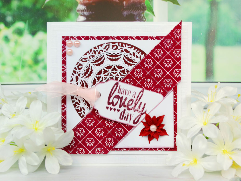 Tattered Lace RETIRED Laurel Wreath Cutting Dies D797