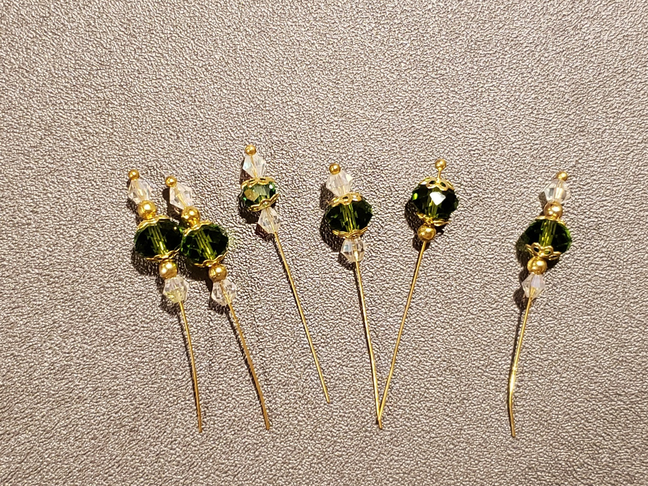  Bow Pins - Small - Green and Crystal on 20ga Silver Pins P029