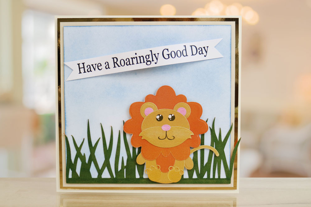 Tattered Lace Tiny Tubs Dies 68-pc, Booklet, Tiny Tubs CD-ROM, and Eye-stamp Set