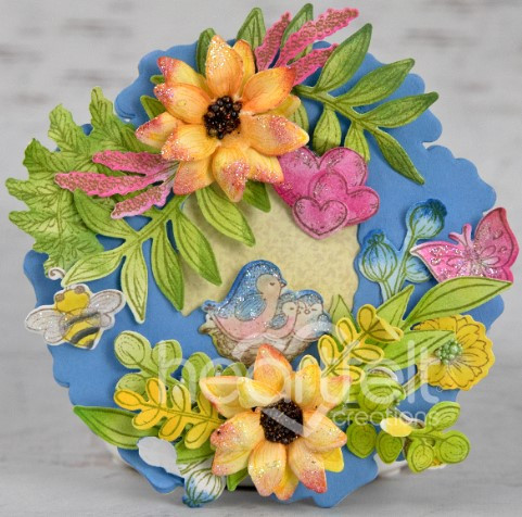 Heartfelt Creations Seasonal Wreath Collection Bundle Includes Paper Pad, 4 dies, and 3 stamps (No Pink Bag)