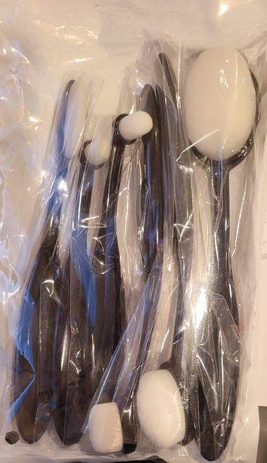 Blender Brush Set - 6 Sizes Black handle white brush