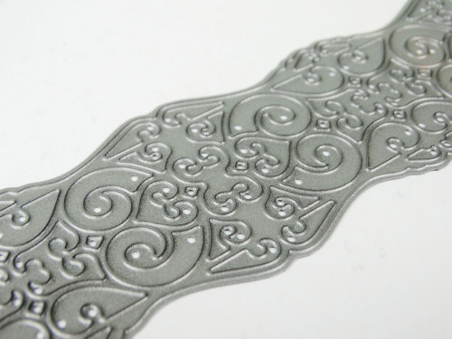 Tattered Lace - Sparkle Border - D440 Cutting Die