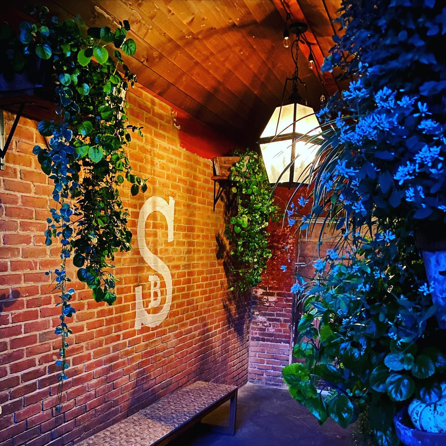 Sidebar restaurant entrance