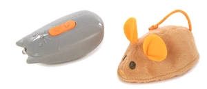 SmartyKat Core Race 'N Chase Mouse Electronic Motion Cat Toy