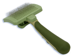 Safari Slicker Self Cleaning Medium