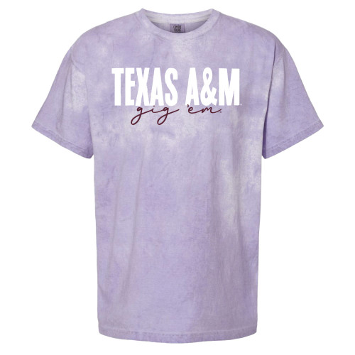 Lavender mineral wash Texas A&M Aggies Gig ’Em graphic t shirt with white and maroon lettering