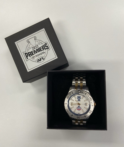 Joel Selwood Signed Guernsey + 2022 Premiers Watch
