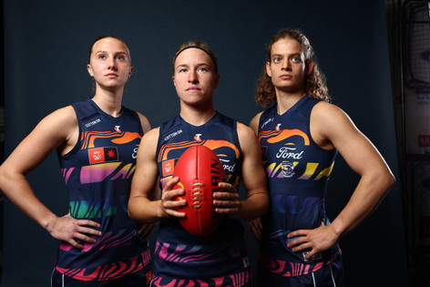 GFC 2026 AFLW Adult Pride Guernsey