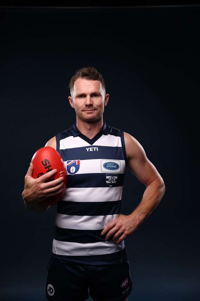 2026 Retro Guernsey Youth S/S - PREORDER