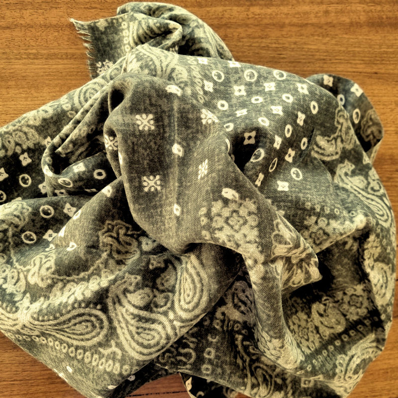 Healing Shawl - boho green
