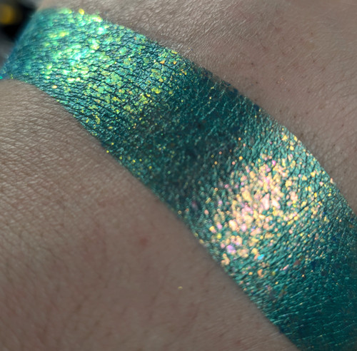 Cartoon Super Villain - Semi Loose Shifting Eyeshadow