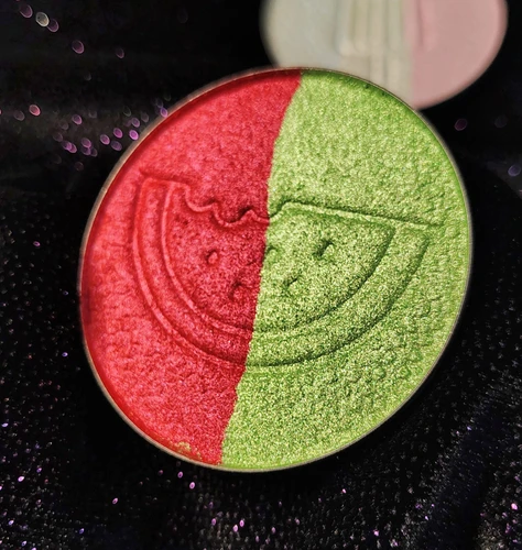 Sour Watermelon -  Highlighter & Blush 57mm