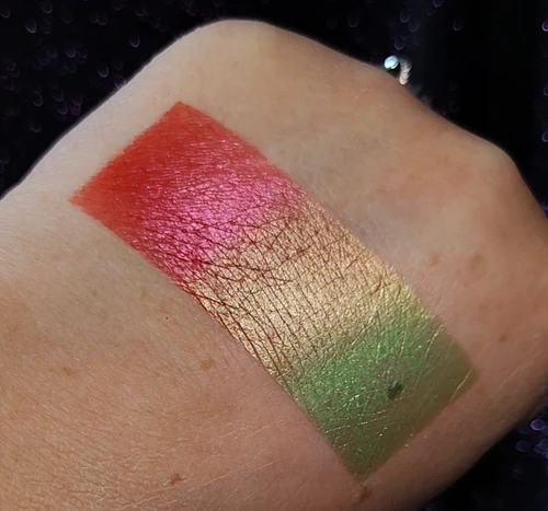 Sour Watermelon -  Highlighter & Blush 57mm