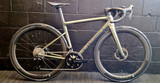 Gloss Cypress Metallic/Magenta to Gold Pearl/Satin Black Metallic