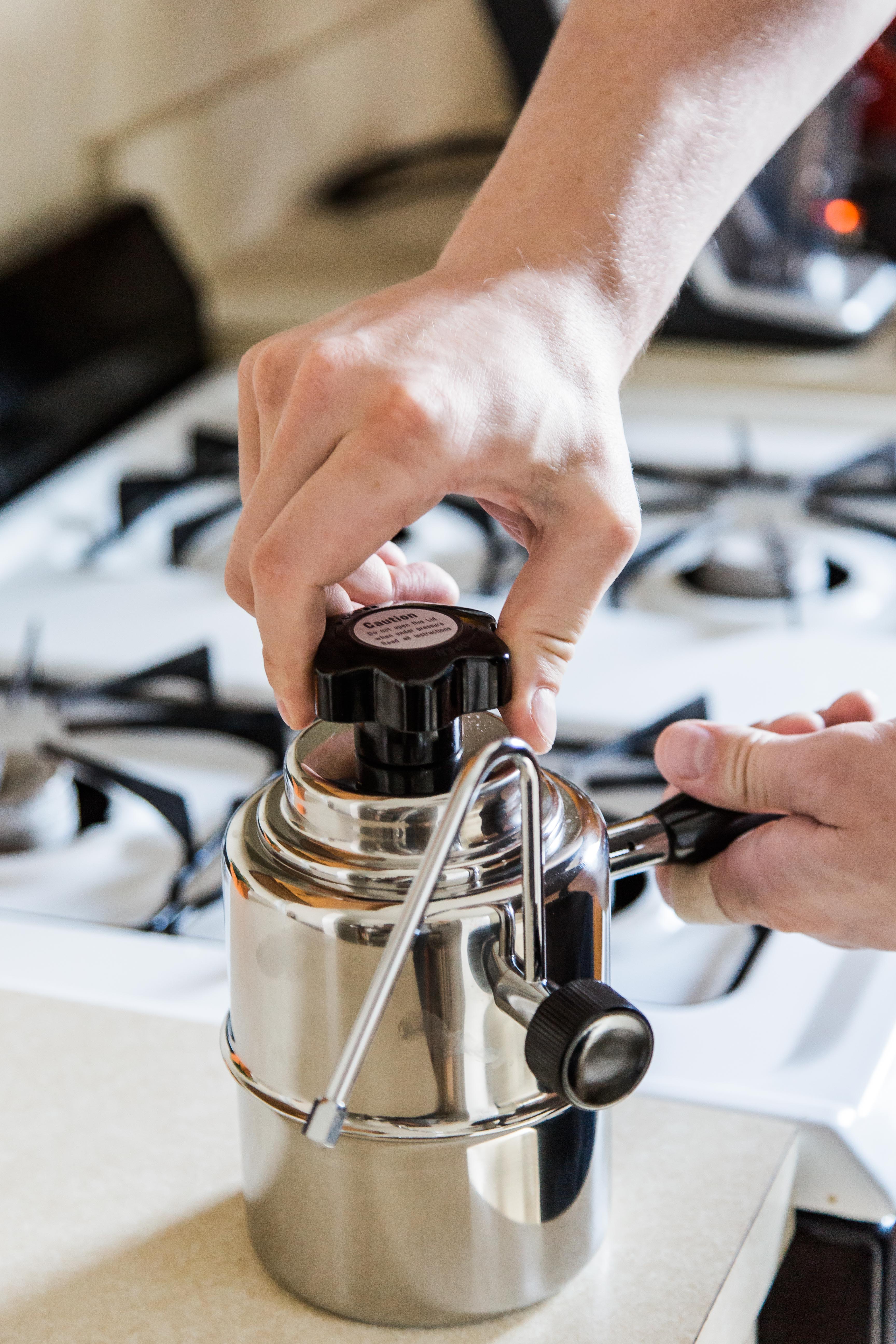 Bellman Stovetop Steamer Review & Latte Art 