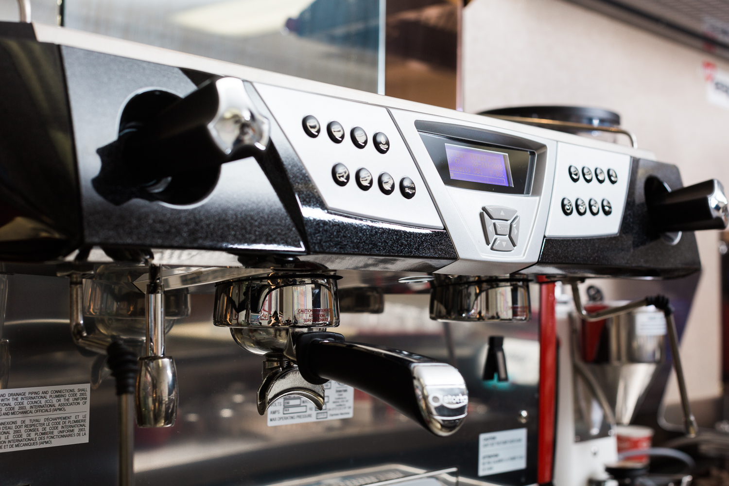 Astoria Rapallo Espresso flowing from an Astoria Rapallo group