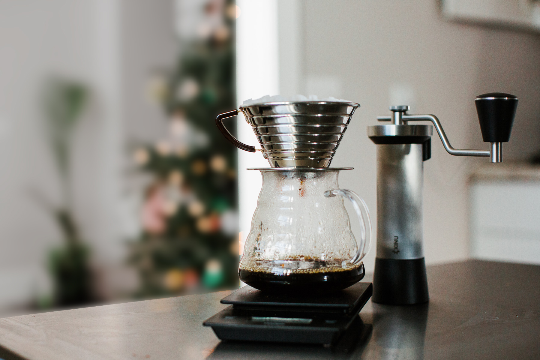 A Beginners Guide to Immersion Coffee Brewing - Prima Coffee Equipment