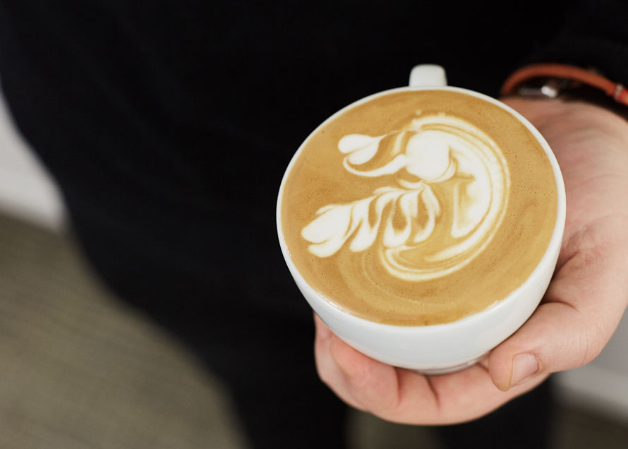 A swan design in latte art