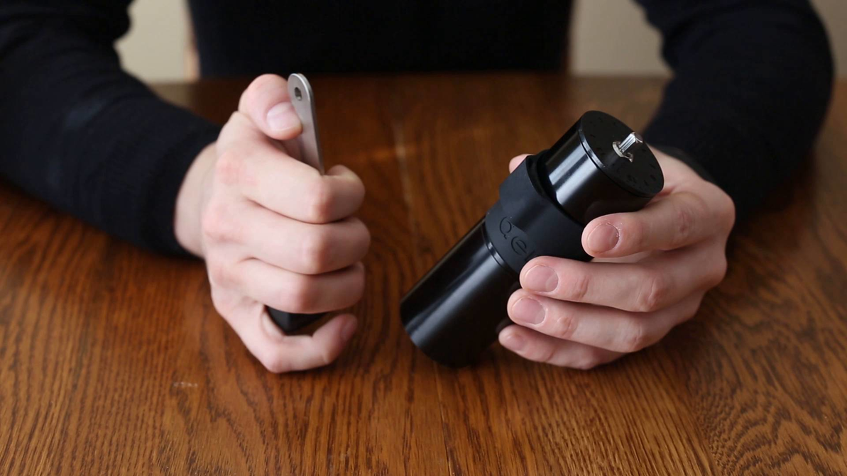 Video Overview | Knock Aergrind Hand Grinder