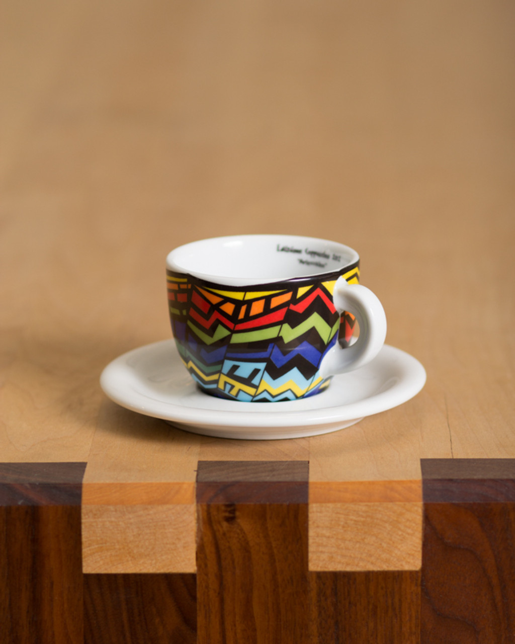 https://cdn11.bigcommerce.com/s-6h7ychjk4/images/stencil/1280x1280/products/7868/88091/ancap-arlecchino-cappuccino-cup-jagged-rainbow__23438.1597178737.jpg?c=1&imbypass=on