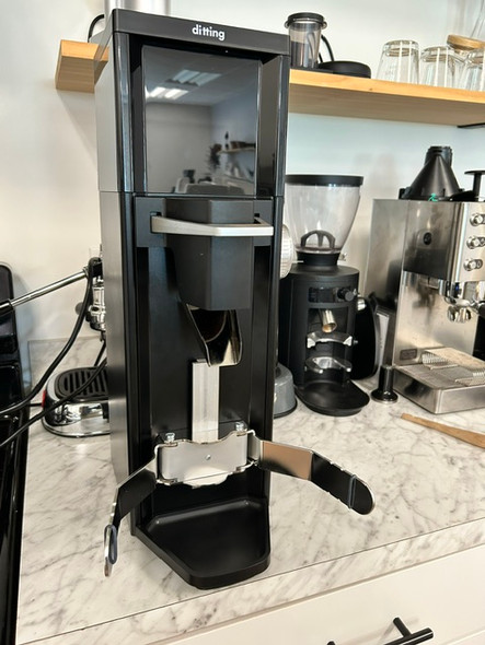 USED - GOOD | Ditting 807 Filter Coffee Grinder w/ Lab Sweet Burrs (Black)