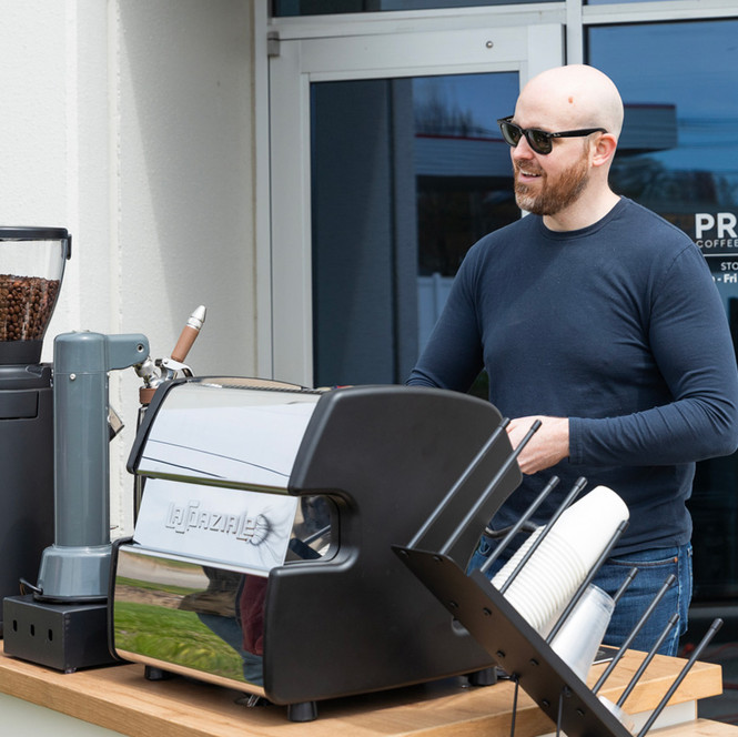 La Spaziale Vivaldi II Direct Plumb Espresso Machine (brewing espresso on coffee cart)