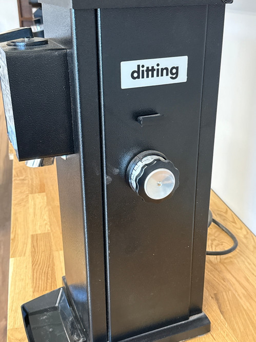 SCRATCH & DENT - EXCELLENT | Ditting KFA1403 Retail Coffee Grinder