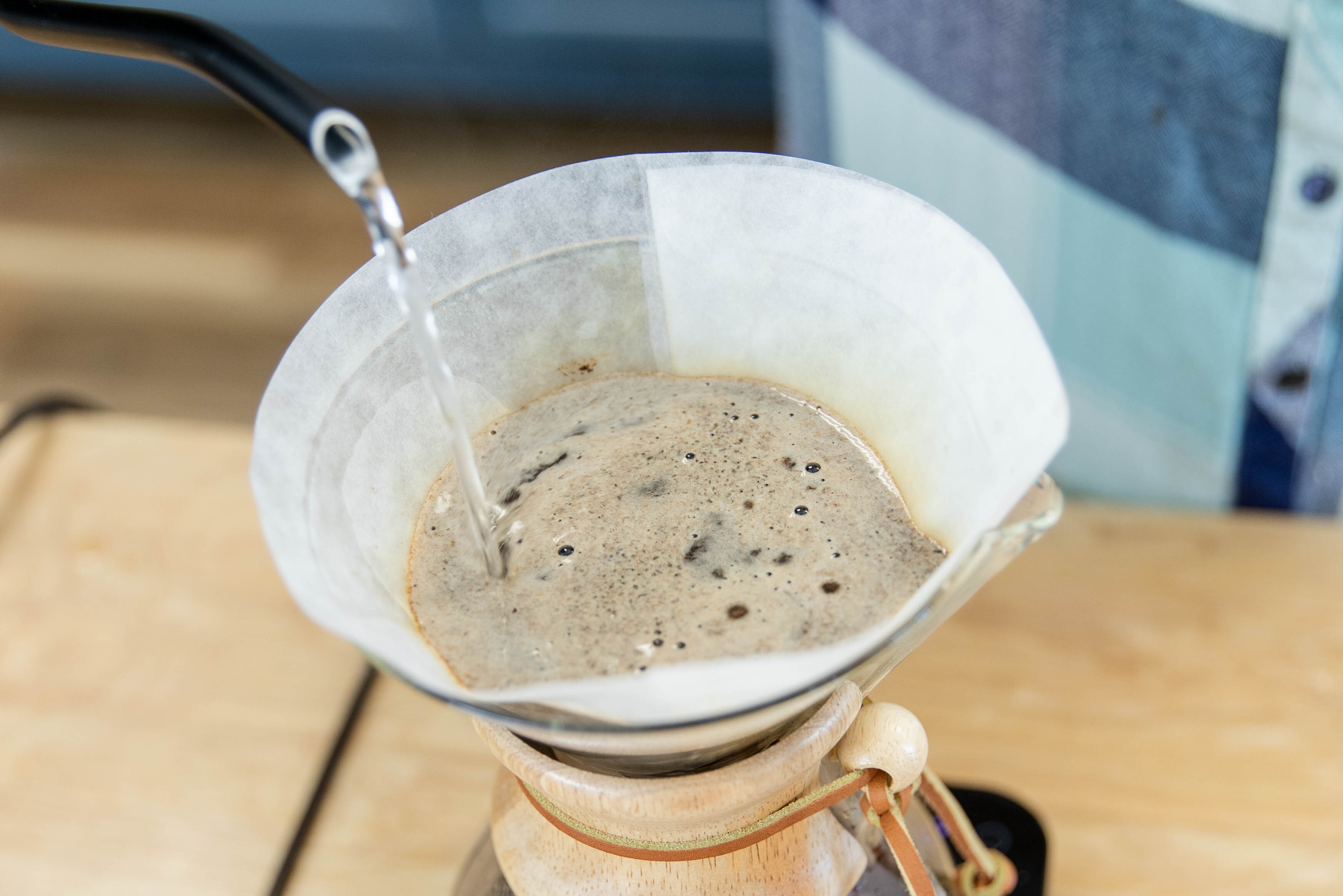 How to Brew Coffee with a Chemex: A Step-By-Step Guide - Our