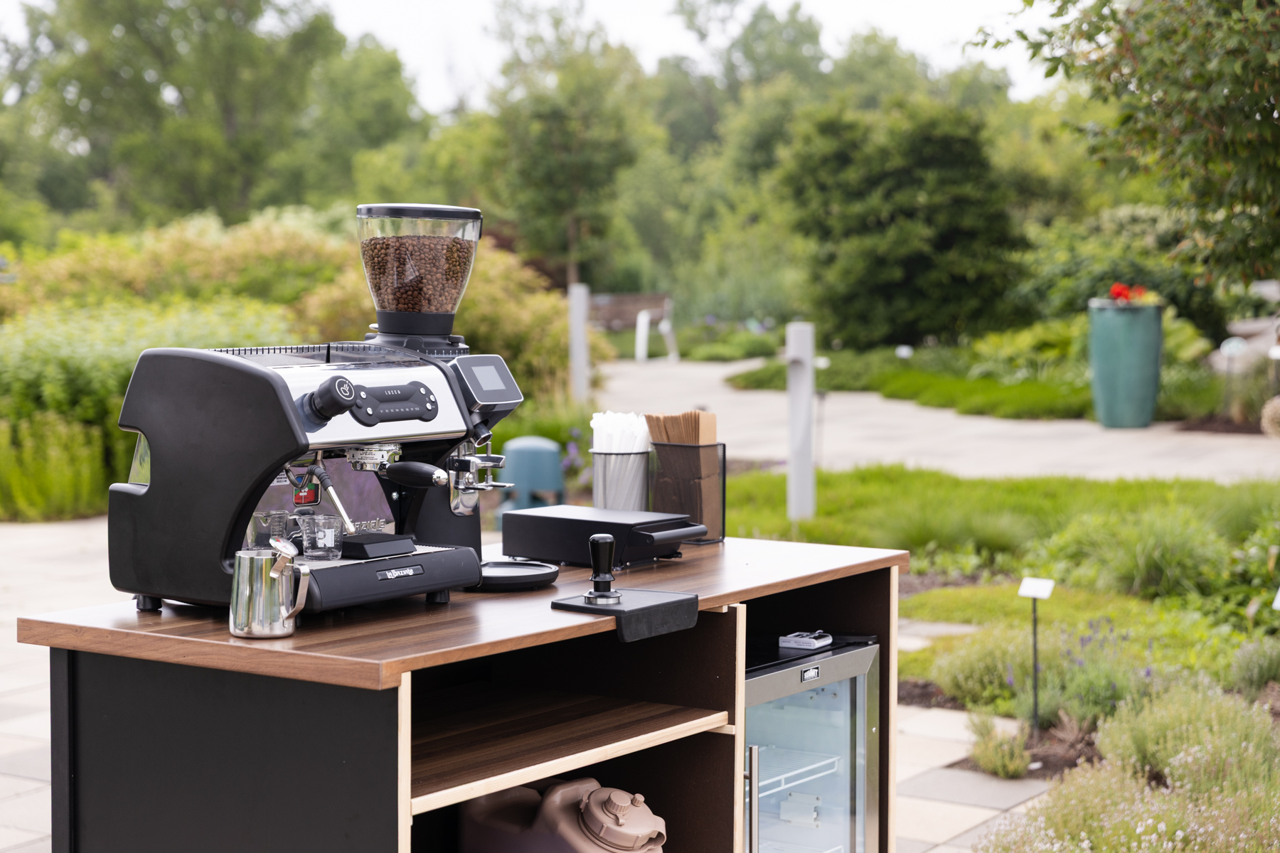 The Performance Coffee Cart Package (back side)