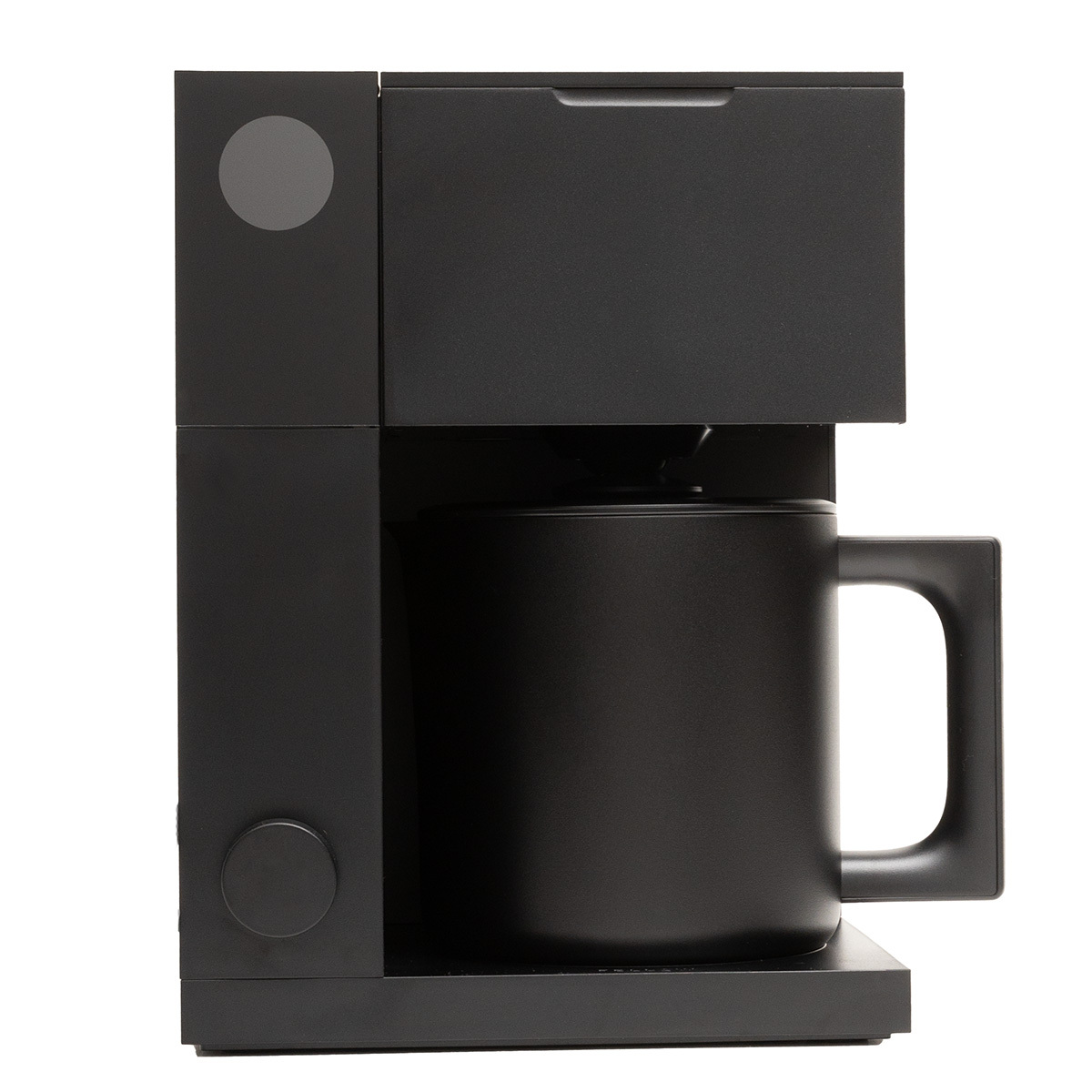 Fellow Aiden front view