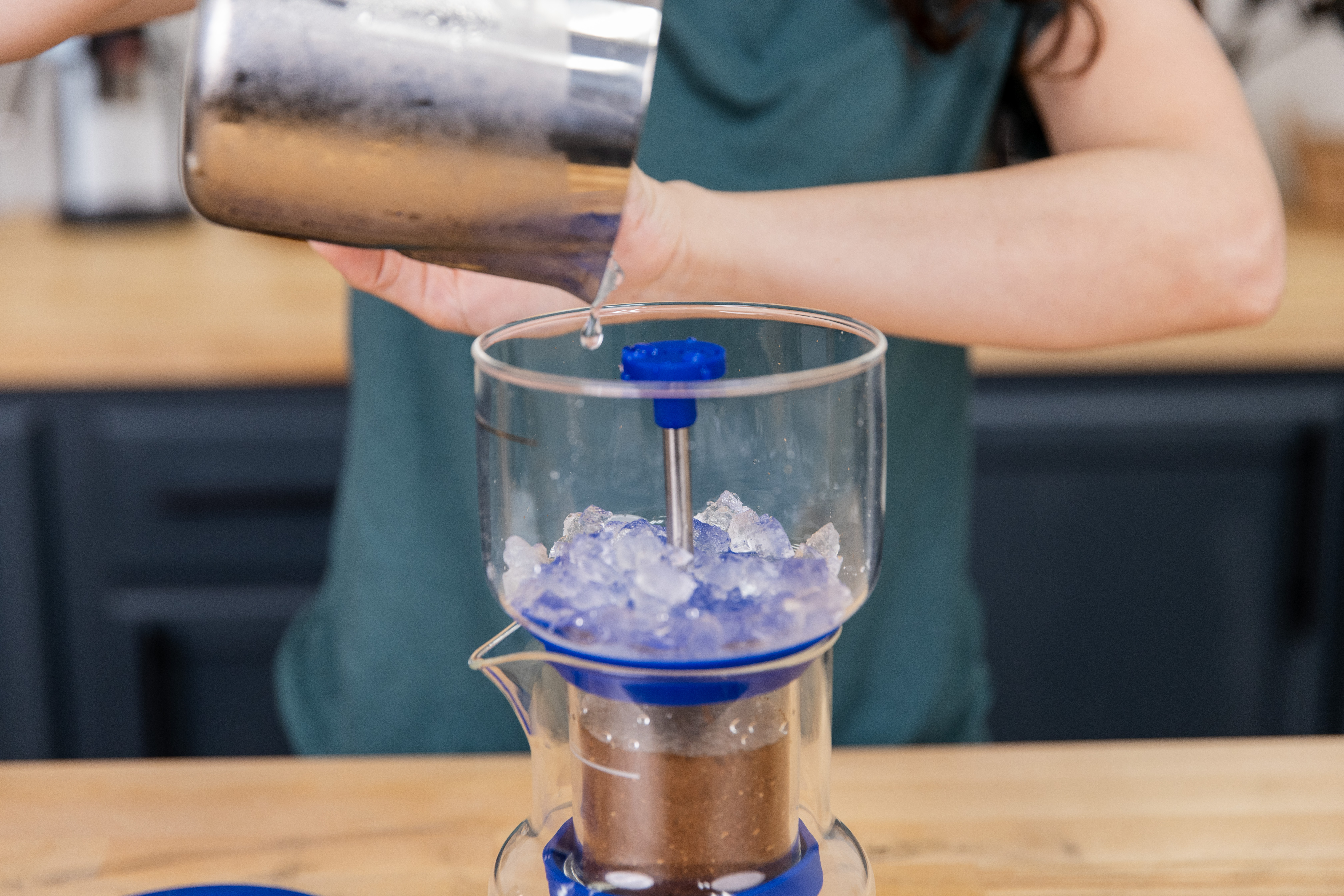How to Use the Bruer Cold Brew System to Make Iced Coffee 