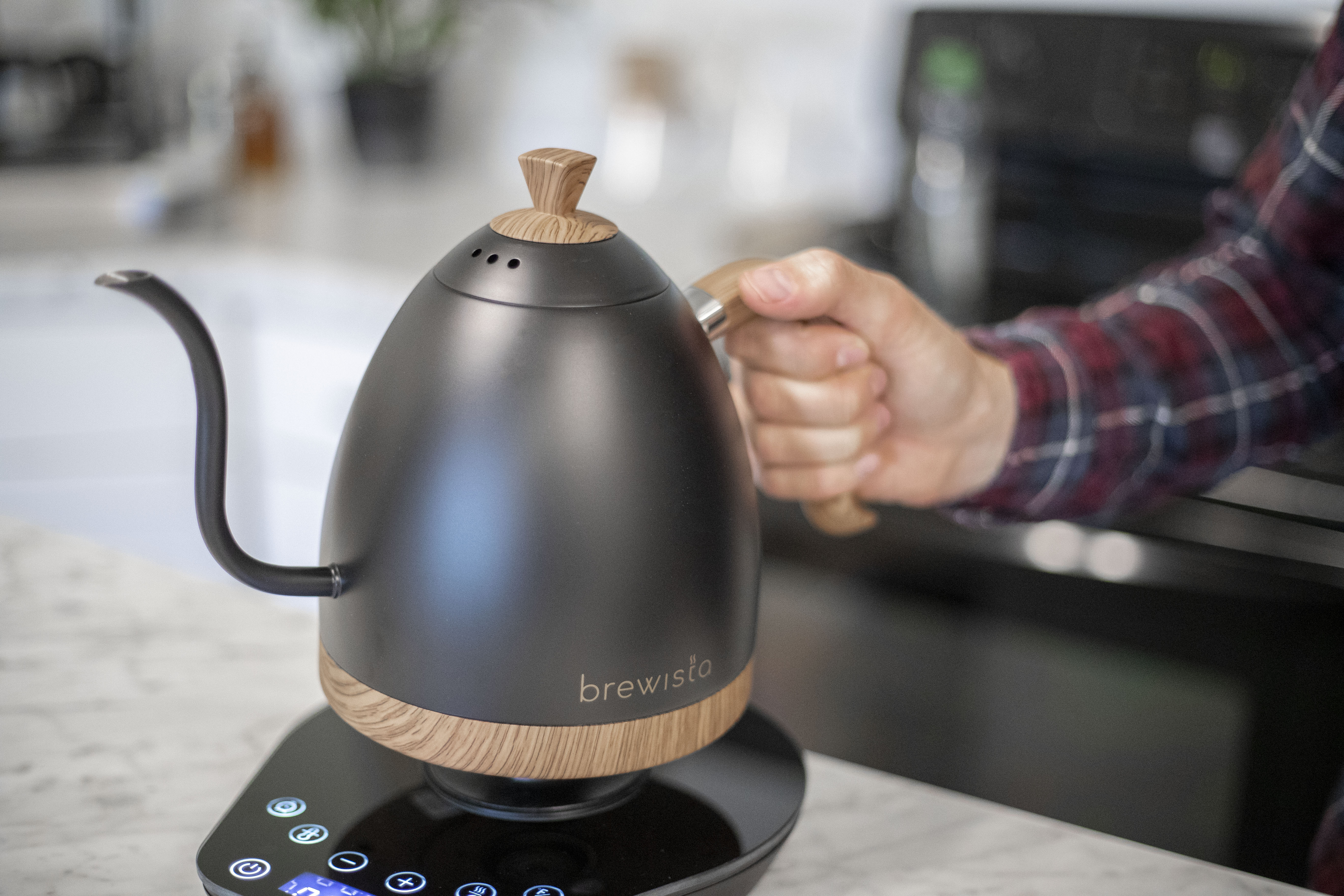 Artisan Electric Gooseneck Kettle – LIMITED CANDY EDITION – Brewista