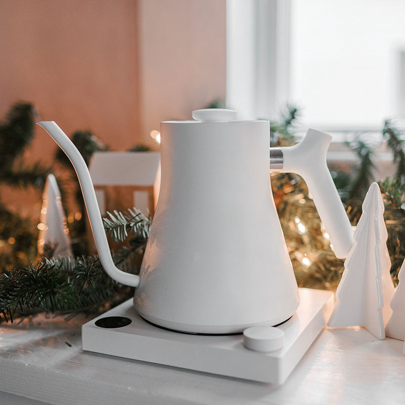 White Fellow EKG Pouring Kettle