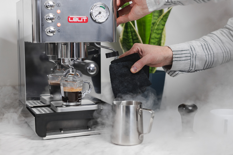 Lelit Anna PL41EM single-circuit espresso machine