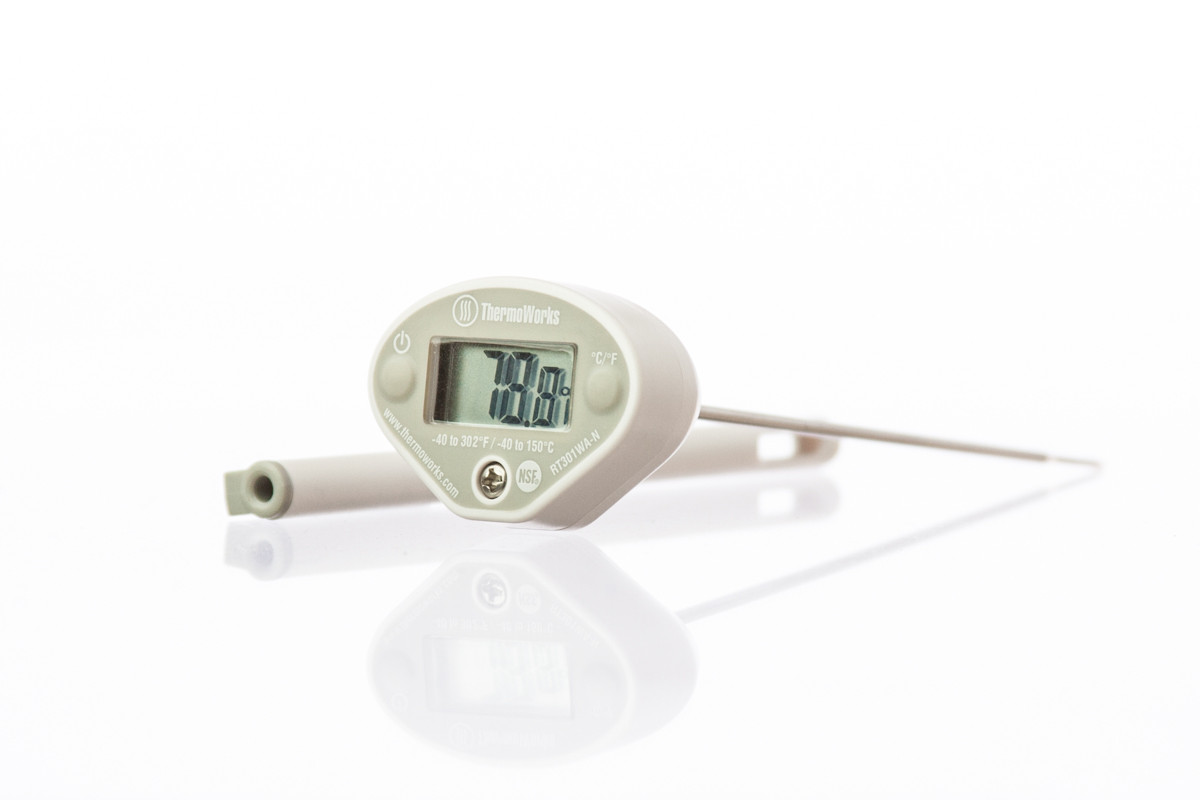 ThermoWorks Super-Fast Pocket Thermometer w/ Cal Adjust RT301WA