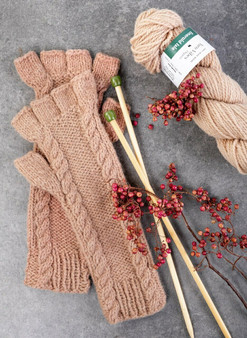 Aidan Fingerless Gloves Yarn Vibes Classic Knit Kit