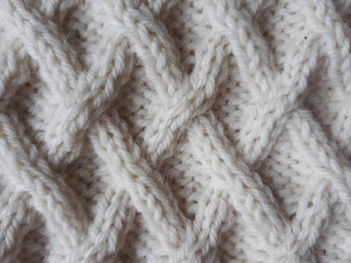 Aran cable knit