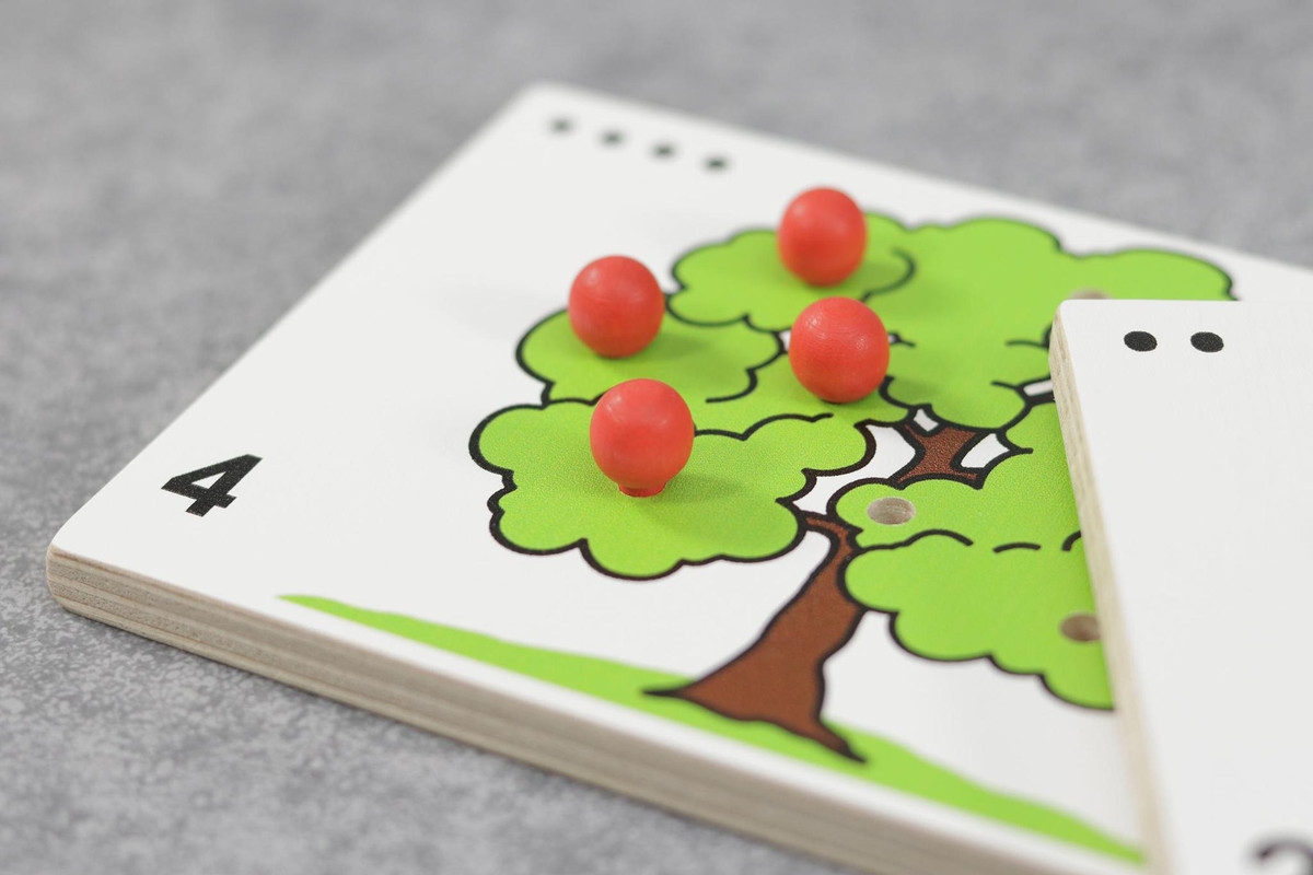 Apple Tree Counting Game ETC Montessori Online