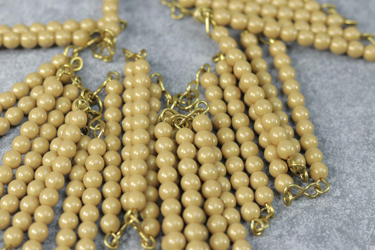 Montessori Materials Golden Bead Chain of 100 and 1000